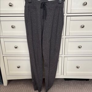 Gray lululemon joggers
